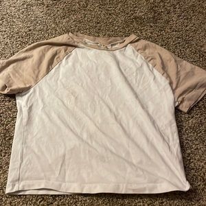 H&M tan and white crop top